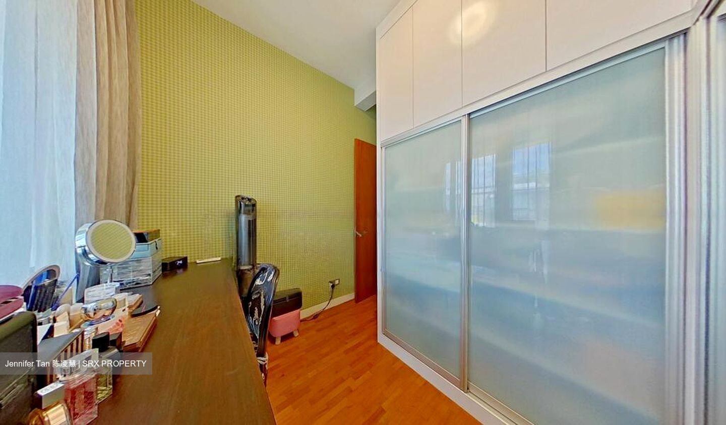 Lighthouse (D17), Condominium #451772441